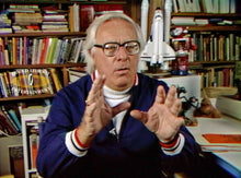 Load image into Gallery viewer, Ray Bradbury in The Fantasy Film Worlds of George Pal (1985)
